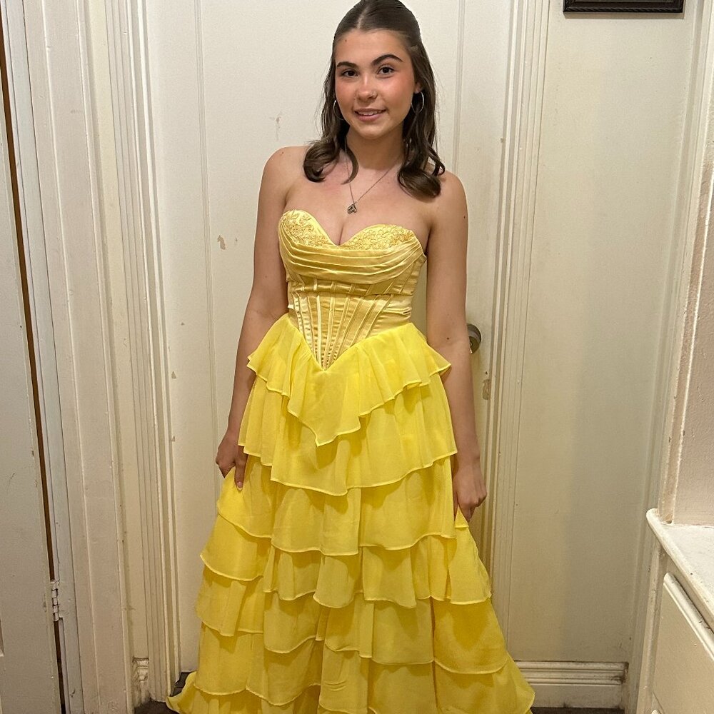 Strapless Yellow Corset Prom Dresses for Women 2025